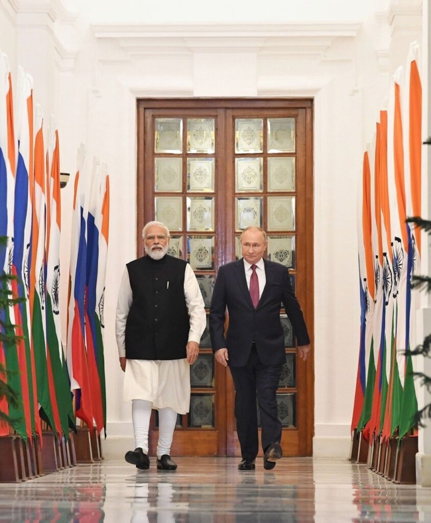 पुतिन का भारत दौरा: मोदी बोले—भारत न्यूट्रल नहीं, शांति के पक्ष में; 25 से ज्यादा समझौते